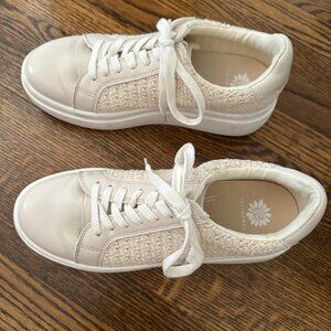 Yellow Box Eldra Flatform Sneaker